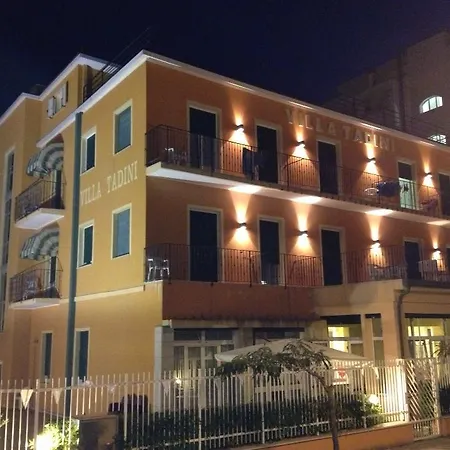 Hotel Tadini
